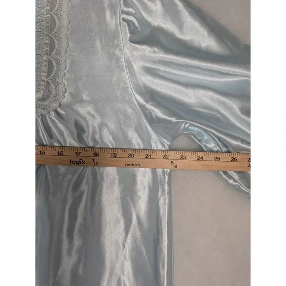 Komar Lg Med Icy Blue Long Sleeve Lace Trim Nightgown Gown Liquid Satin‎ - Picture 7 of 9